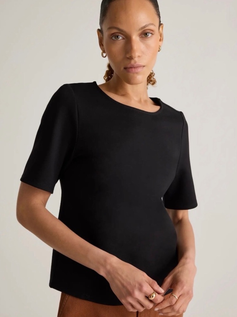 Quince Black ponte ultra stretch  Short Sleeve Crew Tee